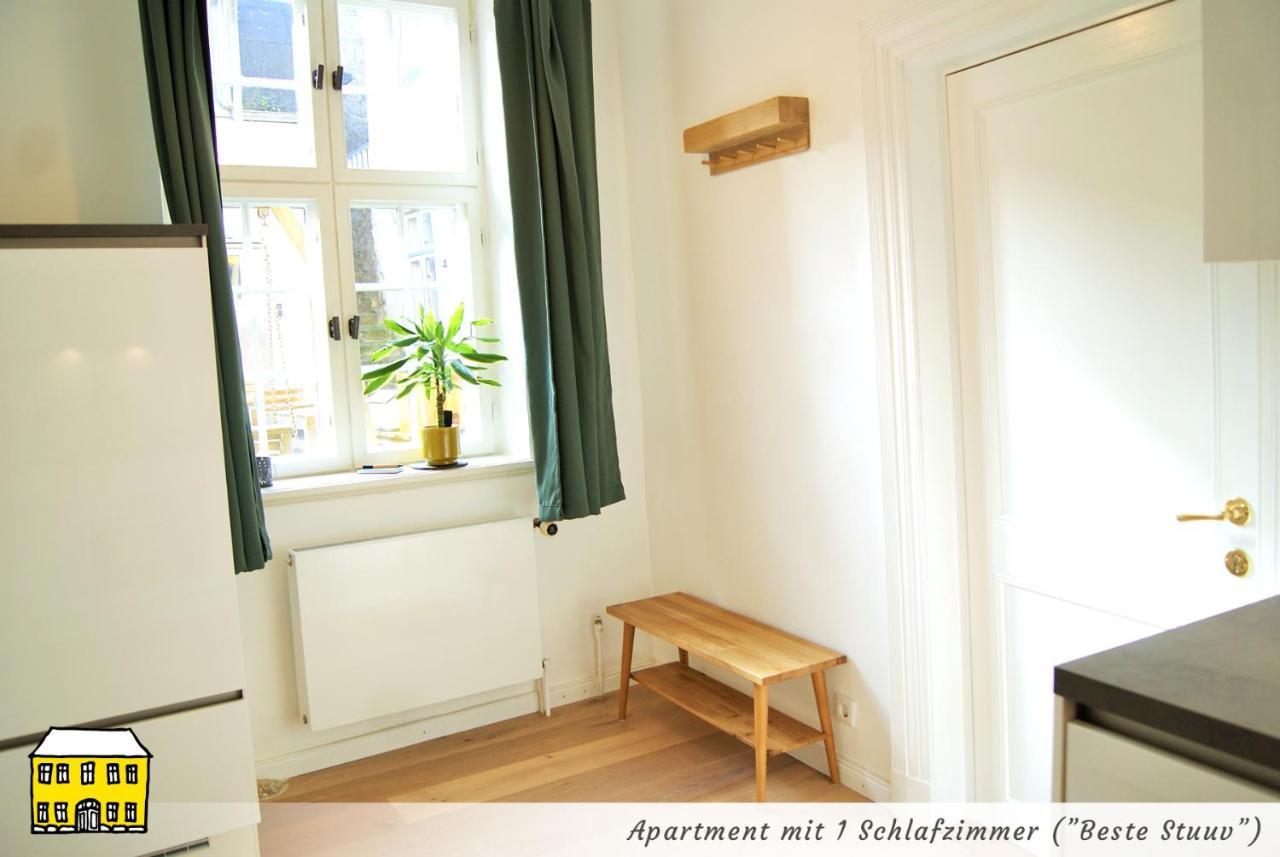 Das Gelbe Haus - Drei Besondere Ferienwohnungen 플렌스부르크 외부 사진